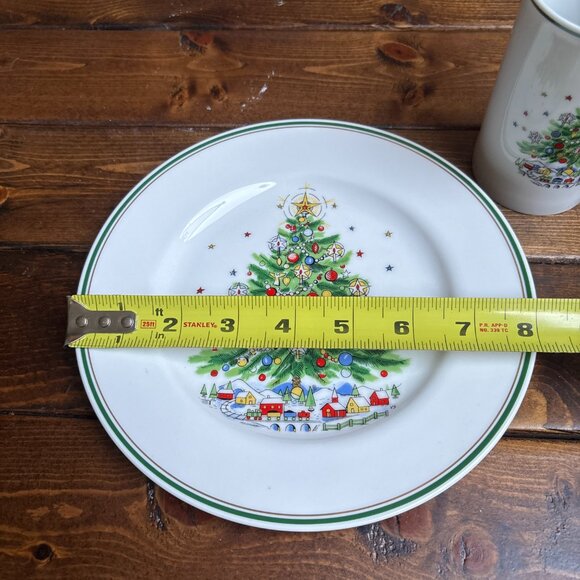 Salem Christmas Eve Fine China Plate & Mug Set – Holiday Tree Design set of 10 - Picture 6 of 7